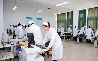 重慶衛生學校專業設置與學費指南，及技術服務咨詢